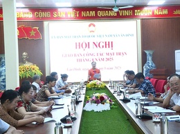 Uỷ ban MTTQ xã Vân Đình giao ban công tác Mặt trận tháng 8 và đóng góp Dự thảo Báo cáo chính trị Đại hội XVIII Đảng bộ Thành phố Hà Nội