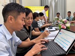 CÁC CHI BỘ TRỰC THUỘC ĐẢNG BỘ XÃ VÂN ĐÌNH TRIỂN KHAI SINH HOẠT CHUYÊN ĐỀ THÁNG 8/2025 VỀ CÔNG TÁC CHUYỂN ĐỔI SỐ