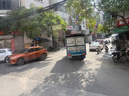 Hà Nội ngày nắng nóng và nắng nóng gay gắt, chiều tối và đêm khả năng có mưa rào và dông vài nơi