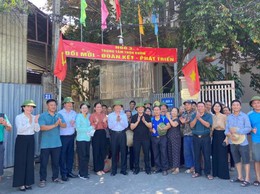 Nhân dân ngõ 3, thôn Bướm hiến đất mở đường góp sức dựng xây quê hương