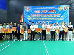 Khai mạc Giải cầu lông Chào mừng Đại hội Đảng bộ xã Bình Minh lần thứ I, nhiệm kỳ 2025- 2030