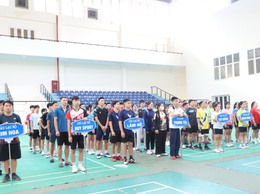 Sôi nổi Giải cầu lông xã Quang Minh chào mừng 80 năm Quốc khánh 2/9
