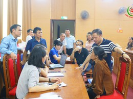 QUỐC OAI: ĐẨY NHANH TIẾN ĐỘ CHI TRẢ QUÀ TẾT ĐỘC LẬP CHO NHÂN DÂN