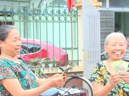 Xã Phúc Thọ khẩn trương chi trả tiền quà nhân dịp kỷ niệm 80 năm Cách mạng tháng Tám và Quốc khánh 2/9