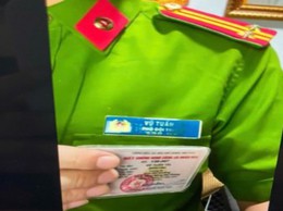 Công an phường Phú Lương (Hà Nội) kịp thời giải cứu nữ sinh khỏi bẫy lừa đảo “bắt cóc online”.