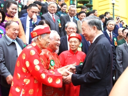 Phát huy vai trò người cao tuổi trong kỷ nguyên vươn mình của dân tộc