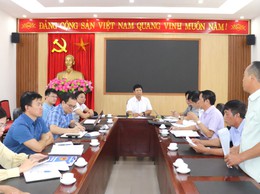 Ban chỉ đạo giải phóng mặt bằng Dự án đầu tư xây dựng cầu Ngọc Hồi và đường dẫn hai đầu cầu xã Bát Tràng giao ban tiến độ thực hiện nhiệm vụ
