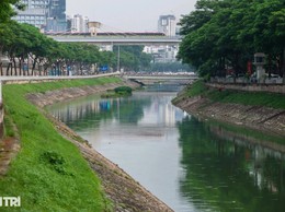 Hà Nội làm công viên hai bên sông Tô Lịch