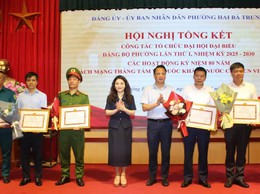 Phường Hai Bà Trưng khen thưởng nhiều tập thể, cá nhân trong tổ chức Đại hội Đảng bộ phường, các hoạt động kỷ niệm Quốc khánh