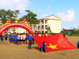 Khai mạc giải bóng đá thôn Trần Phú lần thứ 19 năm 2025