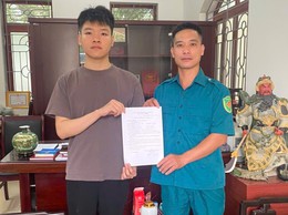 Xã Bát Tràng: Công dân đầu tiên viết đơn xin nhập ngũ năm 2026