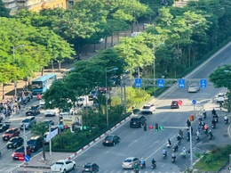 Hà Nội ngày 16/9: Ngày trời nắng oi, có lúc có mưa rào và dông