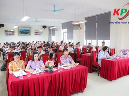 UBND xã Kiều Phú tổ chức hội nghị triển khai, hướng dẫn quản lý thu chi và thực hiện nhiệm vụ năm học 2025- 2026 đối với các cấp học trên địa bàn