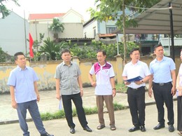 Lãnh đạo UBND xã Hát Môn khảo sát hoạt động các Nhà văn hóa trên địa bàn