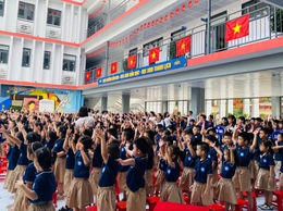TRƯỜNG TH ĐOÀN THỊ ĐIỂM TỔ CHỨC GIÁO DỤC ĐẠO ĐỨC CHO HỌC SINH QUA CHUYÊN ĐỀ “LÒNG BIẾT ƠN”
