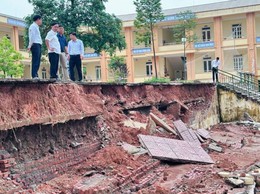 Công bố tình huống khẩn cấp về thiên tai tại các vị trí sự cố sạt lở, không đảm bảo an toàn trên địa bàn xã Ba Vì