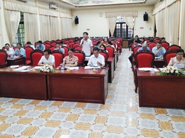 Xã Hoà Phú công bố Quyết định bầu cử Trưởng thôn, triển khai Kế hoạch, hướng dẫn công tác bầu cử Trưởng thôn
