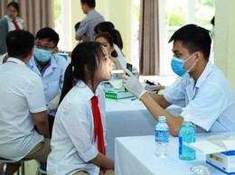 Hà Nội triển khai công tác y tế trường học năm học 2025 - 2026