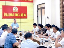 THƯỜNG TRỰC ĐẢNG ỦY XÃ LÀM VIỆC VỚI PHÒNG KINH TẾ XÃ NỘI BÀI