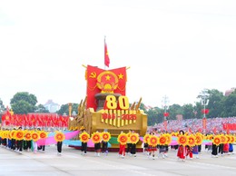 Những khoảnh khắc ấn tượng trong Lễ kỷ niệm 80 năm Cách mạng tháng Tám thành công và Quốc khánh 2/9