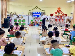 CÔ LƯƠNG THỊ XUYẾN – GIÁO VIÊN TRƯỜNG MẦM NON TẢN HỒNG XÃ CỔ ĐÔ, CÔ GIÁO YÊU NGHỀ, MẾN TRẺ. 