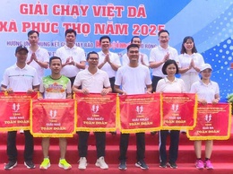 Gần 400 vận động viên tham gia Giải chạy Việt dã xã Phúc Thọ năm 2025
