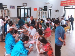 Phường Thanh Liệt tích cực hỗ trợ người dân cài đặt ứng dụng eTax Mobile