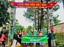 Các chi hội phụ nữ xã Yên Bài ra quân tổng vệ sinh môi trường chào mừng Đại hội Đại biểu Hội Liên hiệp Phụ nữ xã lần thứ I, nhiệm kỳ 2025 – 2030