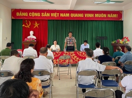 Phường Long Biên tổ chức thăm, làm việc với các Tổ dân phố về nội dung chuyển đổi số và Cuộc thi “Long Biên Xanh - Sạch - Đẹp” năm 2025