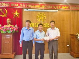 QUỸ BẢO TRỢ TRẺ EM XÃ SÓC SƠN TIẾP NHẬN ỦNG HỘ 10 TRIỆU ĐỒNG