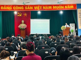 Khai giảng lớp bồi dưỡng LLCT và nghiệp vụ công tác Đảng cho cán bộ 4 phường Dương Nội, Kiến Hưng, Phú Lương, Yên Nghĩa