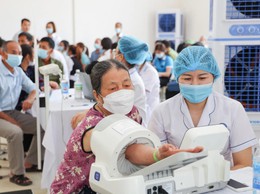 Xã Quang Minh: Chăm lo sức khỏe cộng đồng thông qua chương trình khám sức khỏe miễn phí