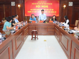 Đơn vị bầu cử số 9 Đoàn Đại biểu Quốc hội thành phố Hà Nội tiếp xúc cử tri trước kỳ họp thứ 10