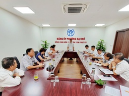 Thường trực Hội đồng nhân dân phường Đại Mỗ làm việc với các tổ dân phố chưa có nhà văn hóa, điểm sinh hoạt cộng đồng