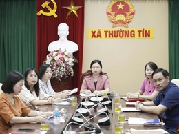 Đại biểu Quốc hội đơn vị bầu cử số 9 tiếp xúc cử tri trước kỳ họp thứ 10.