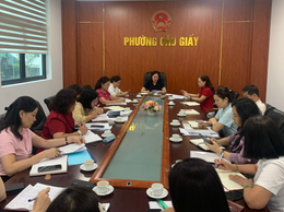 LÃNH ĐẠO PHÒNG VĂN HÓA - XÃ HỘI HỌP GIAO BAN VỚI HIỆU TRƯỞNG CÁC TRƯỜNG CÔNG LẬP