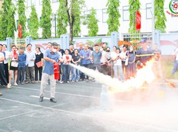 Quốc Oai tập huấn, huấn luyện nghiệp vụ PCCC (Phòng cháy chữa cháy) và CNCH (Cứu nạn cứu hộ)