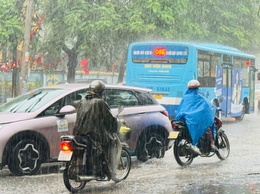 Mưa to, gió mạnh: UBND xã Nam Phù khuyến cáo nhân dân chủ động phòng tránh
