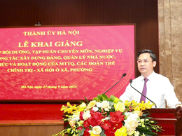 Xã Phúc Thọ tham dự Lớp bồi dưỡng, tập huấn nghiệp vụ công tác xây dựng Đảng, quản lý nhà nước từ điểm cầu Thành ủy Hà Nội