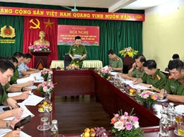 Thiếu tướng Nguyễn Hồng Ky – Phó Giám đốc Công an Thành phố Hà Nội làm trưởng đoàn làm việc với Công an xã Hoài Đức