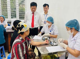 Trạm Y tế xã Phúc Thọ triển khai Chương trình phòng chống mù loà và khám, quản lý bệnh mạn tính không lây năm 2025 tại Điểm trạm Trạch Mỹ Lộc