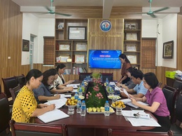 Ban văn hóa xã hội phường Kiến Hưng giám sát công tác đảm bảo an toàn thực phẩm đối với Trường Mầm non Mậu Lương