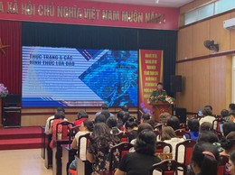Phường Hai Bà Trưng: Trang bị kiến thức quý cho các thầy cô giáo trước thềm năm học mới.