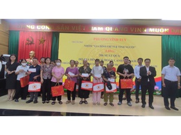 TRAO YÊU THƯƠNG TỚI CÁC HỘ GIA ĐÌNH KHÓ KHĂN NHÂN DỊP 80 NĂM QUỐC KHÁNH 02-9