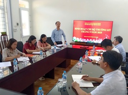Chi bộ Ban xây dựng Đảng tổ chức sinh hoạt chuyên đề “Đổi mới và nâng cao chất lượng sinh hoạt chi bộ trong giai đoạn mới và công tác ban hành Nghị quyết chi bộ”