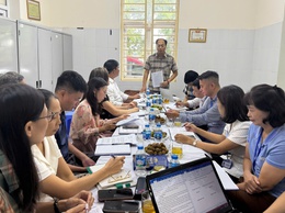 HĐND phường khảo sát chức năng, nhiệm vụ trạm y tế phường Long Biên