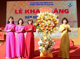 Lãnh đạo phường Bồ Đề dự khai giảng năm học mới 2025-2026 tại các trường học