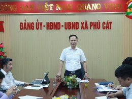 Hội nghị họp tập thể UBND xã Phú Cát – nghe báo cáo thực hiện nhiệm vụ tháng 8, triển khai nhiệm vụ tháng 9