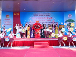 Hơn 20 nghìn học sinh trên địa bàn xã Phù Đổng tưng bừng khai giảng năm học mới