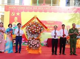 Xã Bất Bạt: Rộn ràng Lễ khai giảng năm học mới 2025- 2026